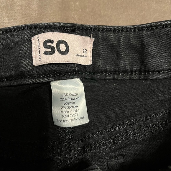 Girls SO skinny stretch jeans - Picture 3 of 4